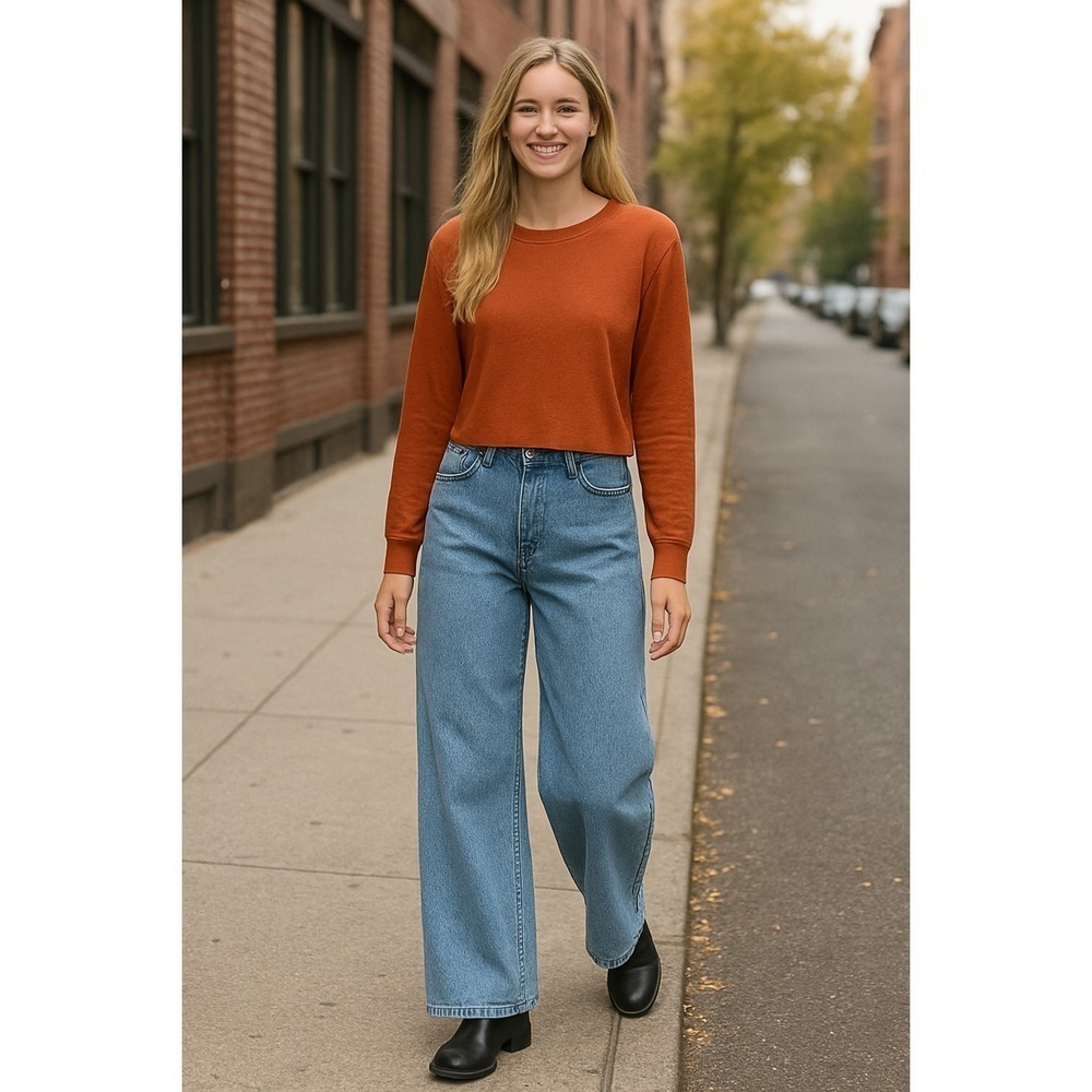 Project Social T (Anthropologie)Rust Cotton Long Sleeve Cropped Fit‎ 
retail $68